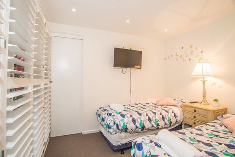 Ultimate Sandringham Beach Front Luxury House - ACT Tourism 6
