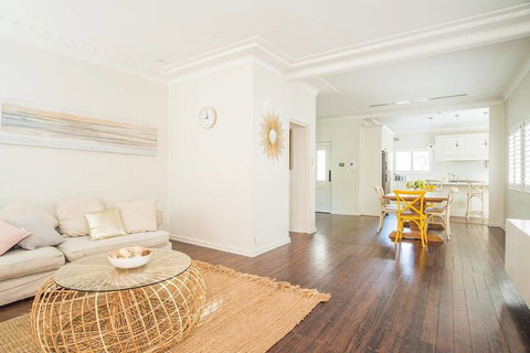 Ultimate Sandringham Beach Front Luxury House - ACT Tourism 5