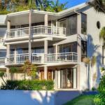 BEACHSIDE MANOR Walk To The Beach - ACT Tourism 0