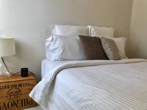 YSG The Edward Townhouse 153 Walk To Town - ACT Tourism 5