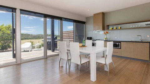 ST ANDREWS BEACH APARTMENT 4.01 - ACT Tourism 2