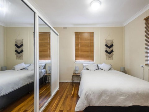 Salt Water Cottage - ACT Tourism 6