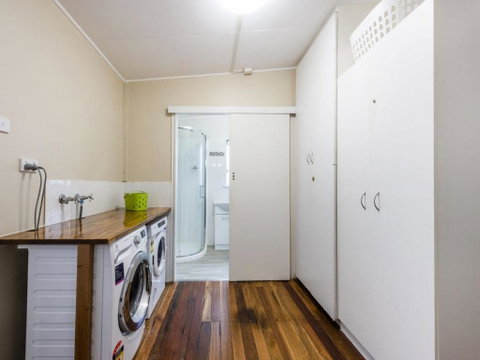 Salt Water Cottage - ACT Tourism 3