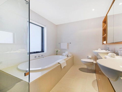 Arum 4 Heritage Park Contemporary & Timeless - ACT Tourism 2