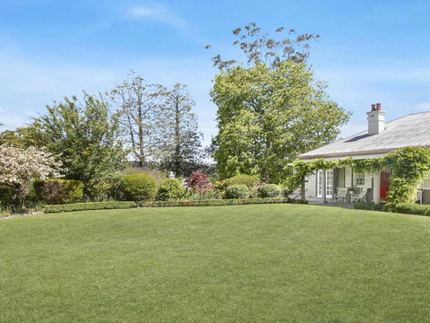 Nattai Lodge House & Cottage In Beautiful Garden - ACT Tourism 2