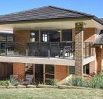 Sunset over Neptune pet friendly 5 min to beach - ACT Tourism