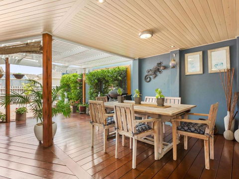 KARINYA MORNINGTON - ACT Tourism 1
