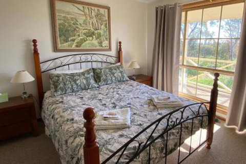 Windmill Cottage - ACT Tourism 4