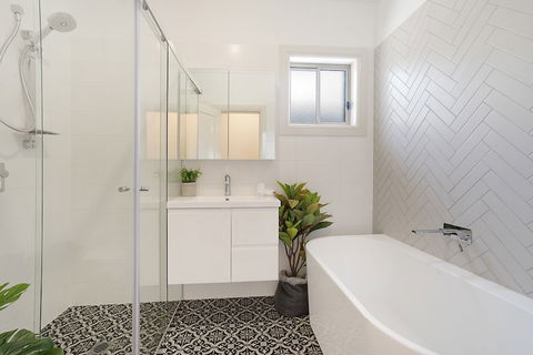 Accommodation Hunter - Adams St Maitland - ACT Tourism 2