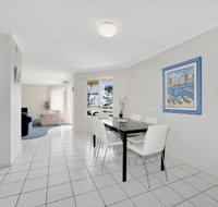 Bikinis  Martinis at Points North - ACT Tourism