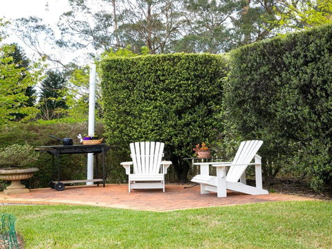 Old Mansfield Loft Gardens Gazebo & Getaways - ACT Tourism 2