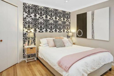 SEAVIEW Ocean Views From A Modern Townhouse - ACT Tourism 3
