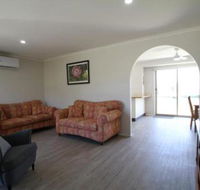 Seabreeze on Ibis - ACT Tourism