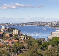 2 Bdrm North Sydney with harbour views - ACT Tourism