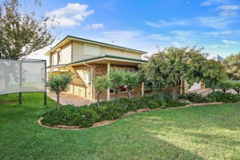 Waterfront 58 Yarrawonga - ACT Tourism 1