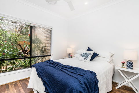 A PERFECT STAY - Julian Rocks House - ACT Tourism 6