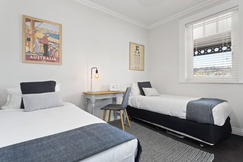 Bluestone Cottage Launceston - ACT Tourism 4