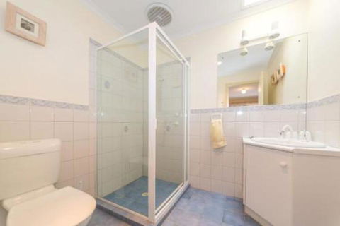 Panorama 7 Stacey Drive - ACT Tourism 3