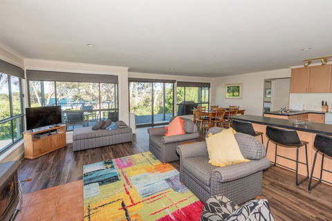 Allure - ACT Tourism 5