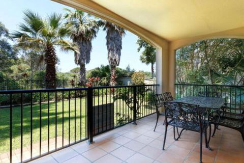 Aquarius Apartment 3 - ACT Tourism 4