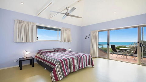 Absolute Beachfront At Hastings - ACT Tourism 1