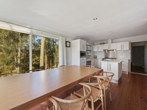 Wallace Street 18 Linen Included Walk To Beach & Golf Club - ACT Tourism 5