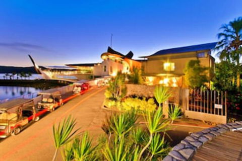 Yacht Club 19 Bijou De Mer 2 Buggies - ACT Tourism 0