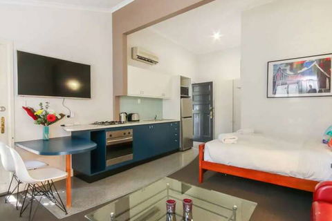 Comfortable Studio Near New Farm Park - ACT Tourism 1