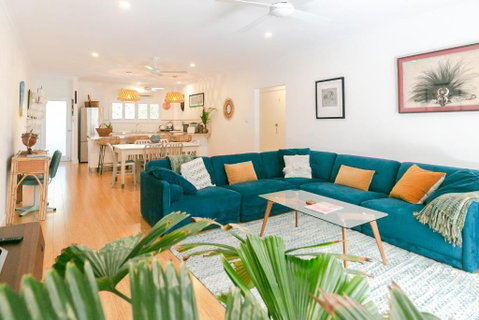 Wayfarer Apartment In The Heart Of Port Douglas - ACT Tourism 1