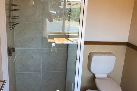 Alpine Stag Lodge Unit 1 - ACT Tourism 5