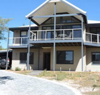 Jay's Beach House - ACT Tourism