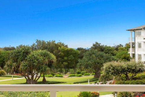 RESORT On The BEACH 5215 OCEAN GLIMPSES - ACT Tourism 2