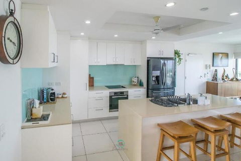 ZEN By THE WATER Darwins Premier Family Retreat - ACT Tourism 7