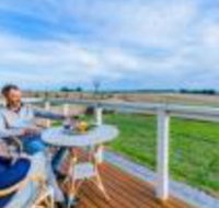 Coastal Lodge - ACT Tourism
