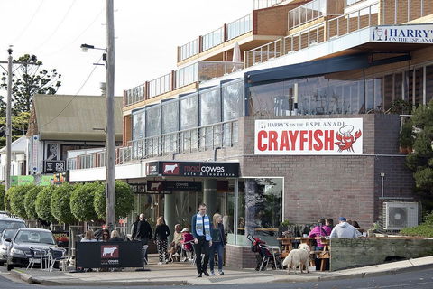 La Mer Sea View Apartment - ACT Tourism 6