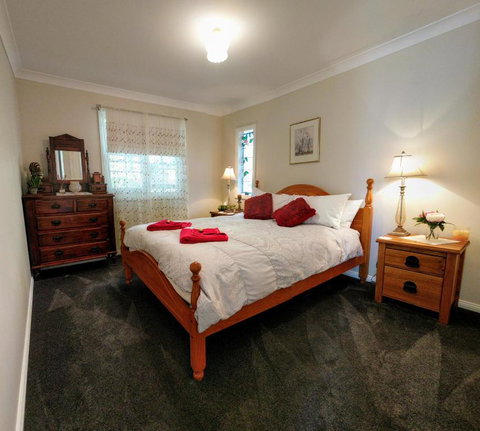 Laurel House - ACT Tourism 1