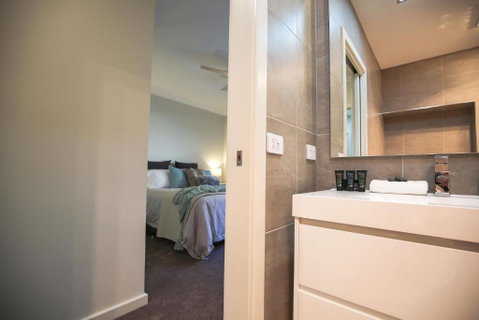 A Pear Tree Loft - ACT Tourism 4