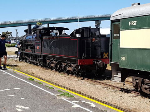 La Maison Riviere THE RIVER HOUSE Bed & Breakfast - ACT Tourism 5