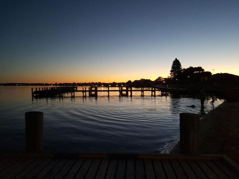 La Maison Riviere THE RIVER HOUSE Bed & Breakfast - ACT Tourism 6