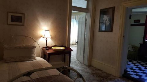 Blair Athol Boutique Hotel & Day Spa - ACT Tourism 1