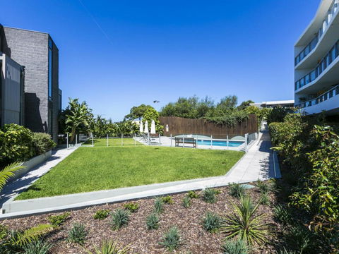 LORNE CHALET APARTMENT 11 Odyssea - ACT Tourism 4