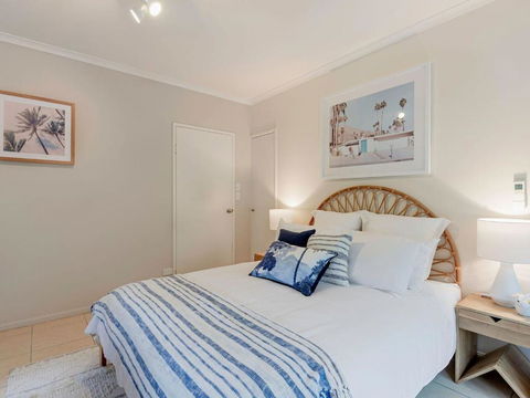 Allawah Palms Villa - ACT Tourism 6