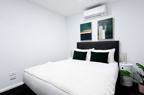 CARLISLE Bright Townhouse In Great Location - ACT Tourism 3