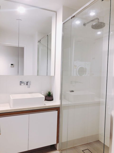 FV Apartments - ACT Tourism 2