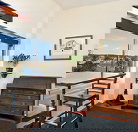 The Apartment Service MAN93 - ACT Tourism