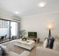 Pine Court Apartments - ACT Tourism