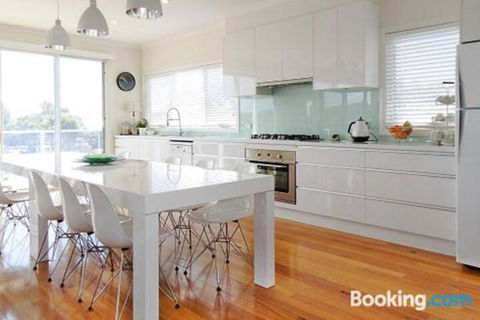 Allure - ACT Tourism 7