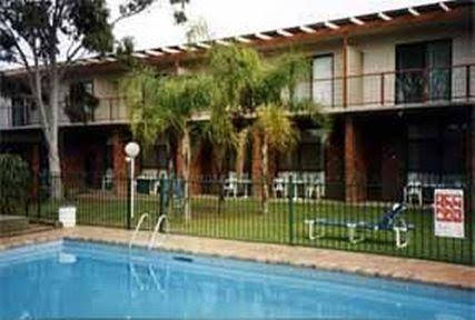 Hallmark Inn At Tamworth - ACT Tourism 0