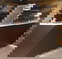 Palms Motel - ACT Tourism