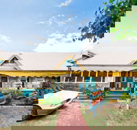 Wander Inn  Bunbury Backpackers - ACT Tourism